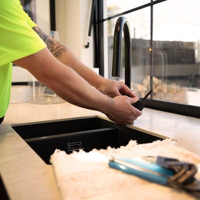 Laser-Property-Management-square-8ef8be4d3571db16e9f4ecbadfef3635-axfrjg6yzw0p